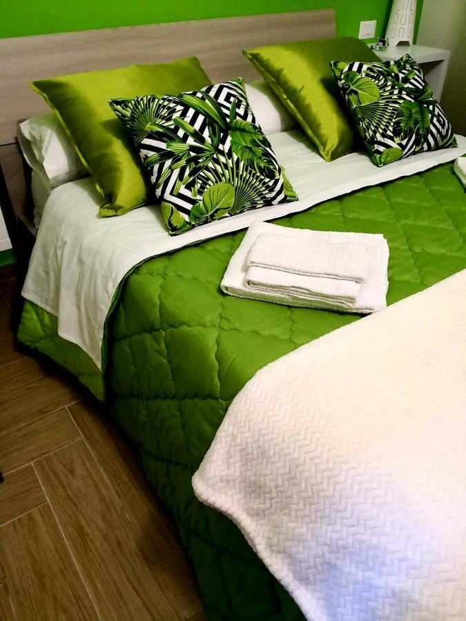 Holiday In Home | Le Ciminiere Катанія Екстер'єр фото